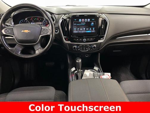 Graphite Metallic 2019 Chevrolet Traverse LT Cloth