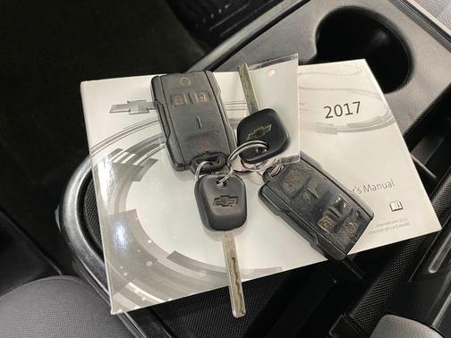 2017 Chevrolet Silverado 1500 2LT