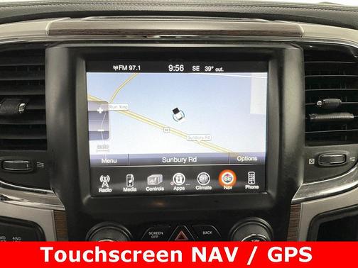 2017 RAM 3500 Laramie Crew Cab 4x4 8' Box