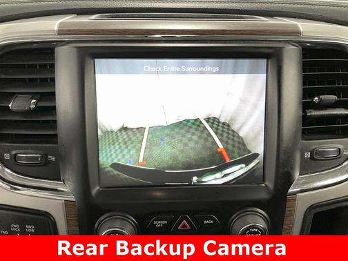 2017 RAM 3500 Laramie Crew Cab 4x4 8' Box