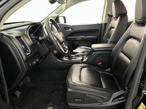 Onyx Black 2020 GMC Canyon SLT