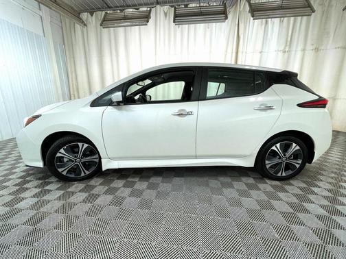 2020 Nissan Leaf SV PLUS 62 kWh