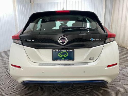 2020 Nissan Leaf SV PLUS 62 kWh