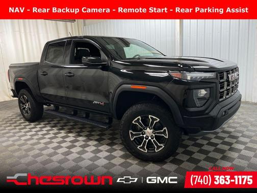 Onyx Black 2024 GMC Canyon AT4