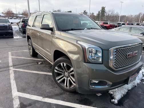 2017 GMC Yukon Denali