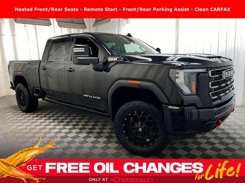 Onyx Black 2025 GMC Sierra 2500 AT4