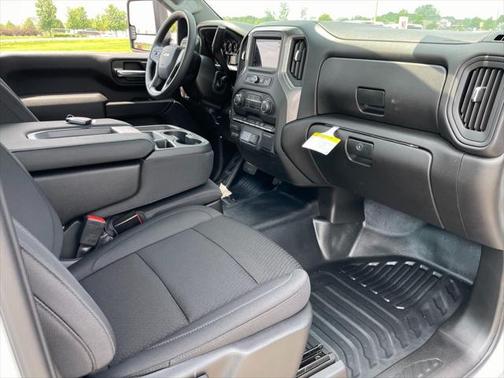2025 Chevrolet Silverado 3500 WT