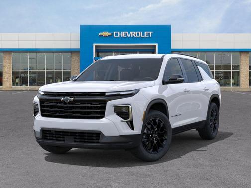 Summit White 2026 Chevrolet Traverse LT