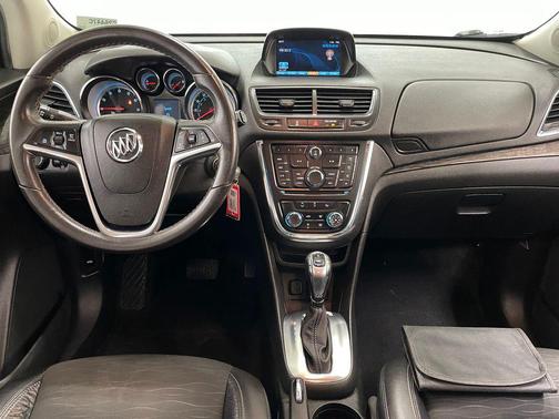 Summit White 2016 Buick Encore Base