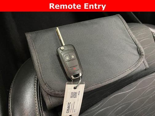 Summit White 2016 Buick Encore Base