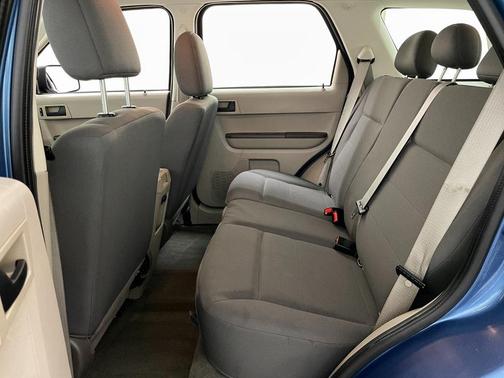 2009 Ford Escape XLS