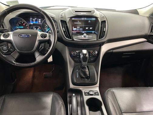 White Platinum Tricoat 2014 Ford Escape SE