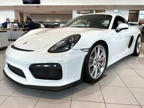 2016 Porsche Cayman GT4