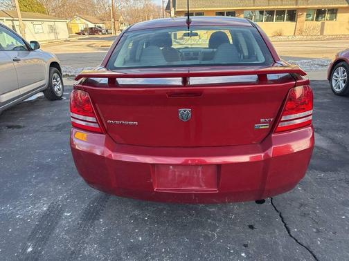 2008 Dodge Avenger SXT 4dr Sedan