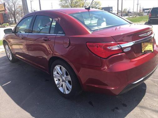 2012 Chrysler 200 Touring