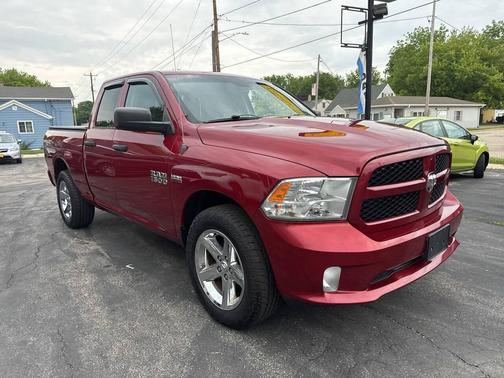 Deep Cherry Red Crystal Pearlcoat 2013 RAM 1500 Tradesman/Express