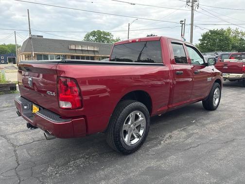 Deep Cherry Red Crystal Pearlcoat 2013 RAM 1500 Tradesman/Express
