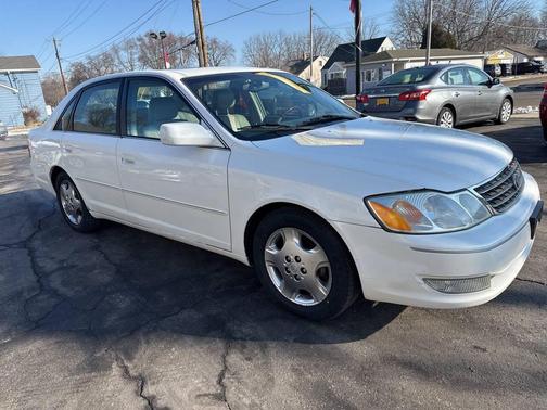 2003 Toyota Avalon XLS