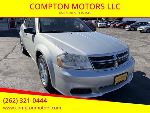 Silver 2012 Dodge Avenger SE