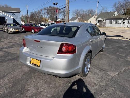 2012 Dodge Avenger SE