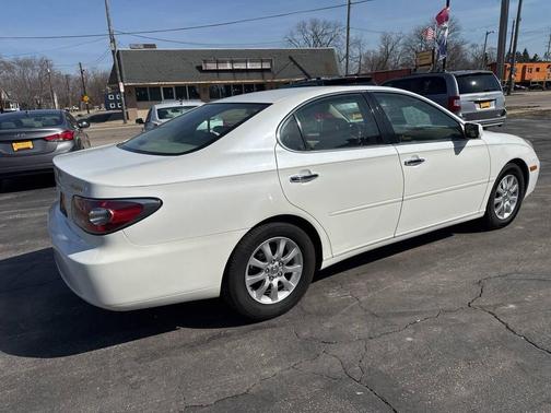 2004 Lexus ES 330 Base