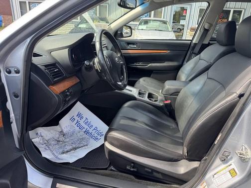 2013 Subaru Outback 2.5i Limited