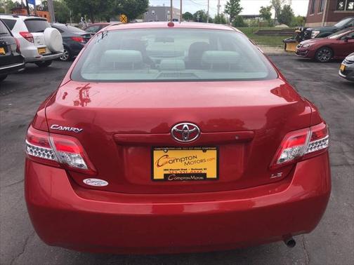 2011 Toyota Camry LE