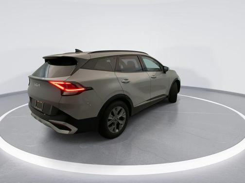 Wolf Gray 2025 Kia Sportage SX