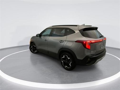 2024 Kia Seltos EX