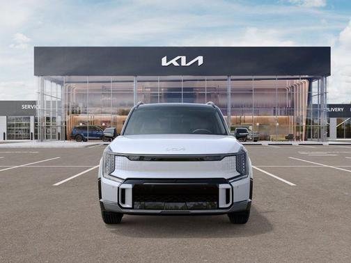 Glacial White Pearl 2026 Kia EV9 GT-Line