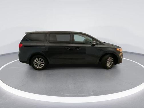 2021 Kia Sedona LX