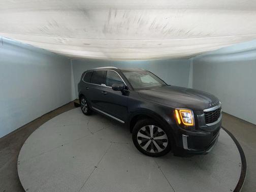 Gravity Grey 2022 Kia Telluride EX