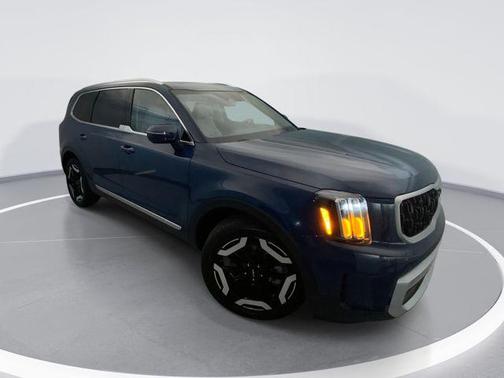 Midnight Lake Blue 2024 Kia Telluride EX