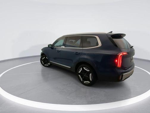 Midnight Lake Blue 2024 Kia Telluride EX