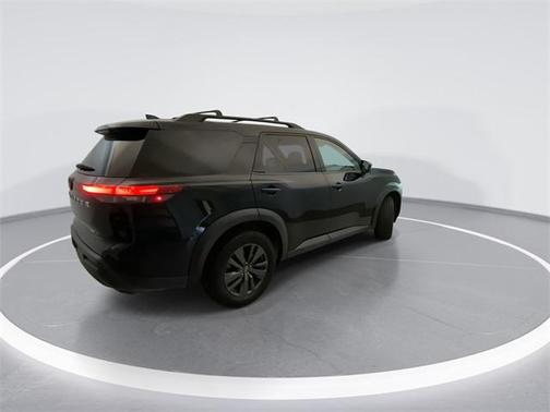 2022 Nissan Pathfinder SV 2WD