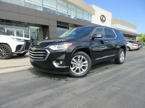 Mosaic Black Metallic 2018 Chevrolet Traverse High Country