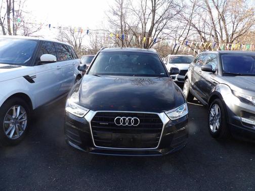 Black 2017 Audi Q3 2.0T Premium