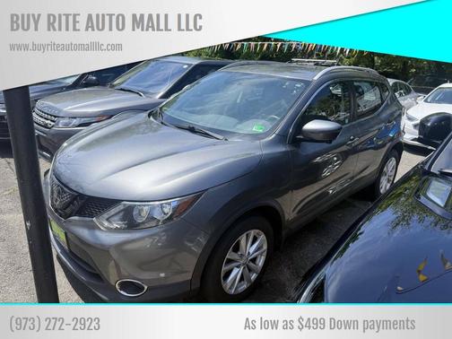 Gun Metallic 2018 Nissan Rogue Sport SV