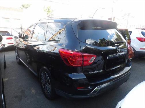 Magnetic Black Metallic 2017 Nissan Pathfinder SV
