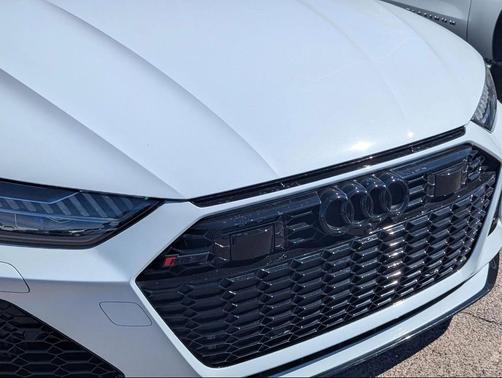 2021 Audi RS 7 4.0T