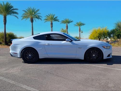 2017 Ford Mustang GT Premium