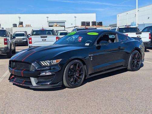 2017 Ford Shelby GT350 Base