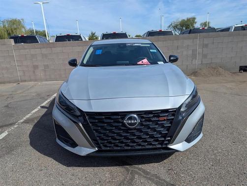 2023 Nissan Altima SR FWD