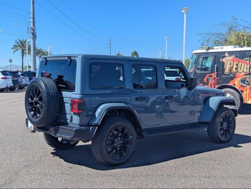 2025 Jeep Wrangler 4xe Sahara