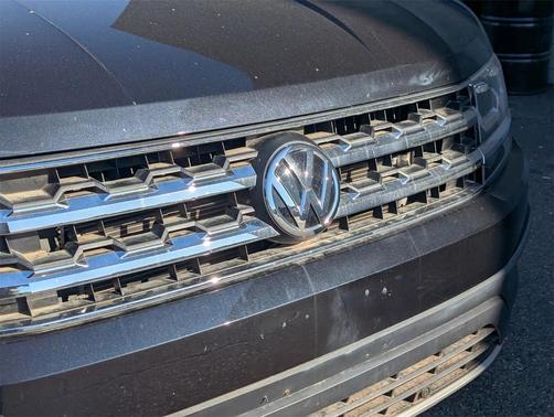 2018 Volkswagen Atlas 3.6L Launch Edition