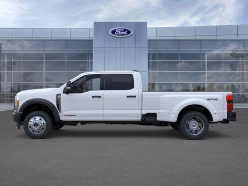 Oxford White 2026 Ford F-450 XL