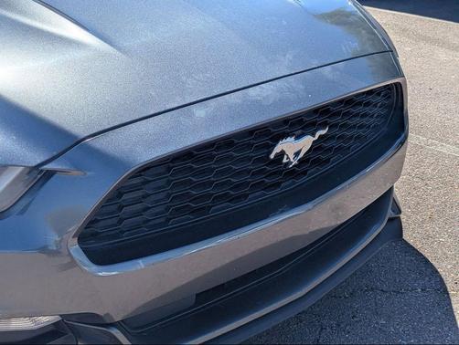 2015 Ford Mustang V6
