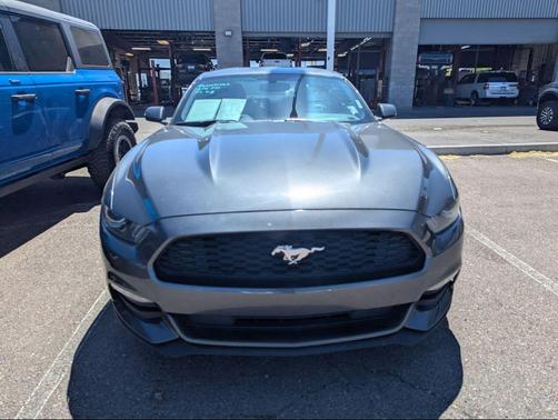 2015 Ford Mustang V6