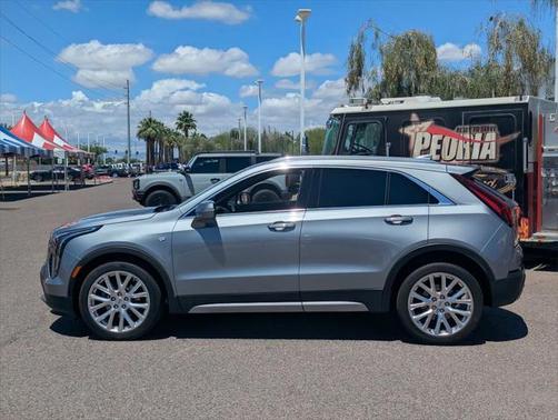 2023 Cadillac XT4 Premium Luxury