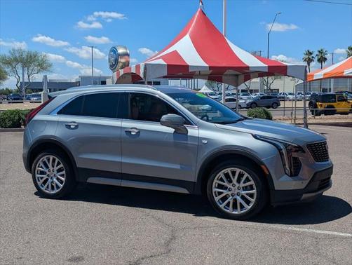 2023 Cadillac XT4 Premium Luxury